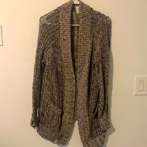 Grey and white knit open sweater